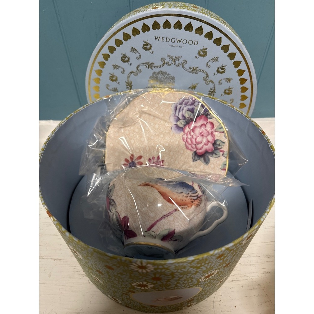 Wedgwood Tea Story Peach Cup and Saucer Set 2 Piece Gift Box‎
